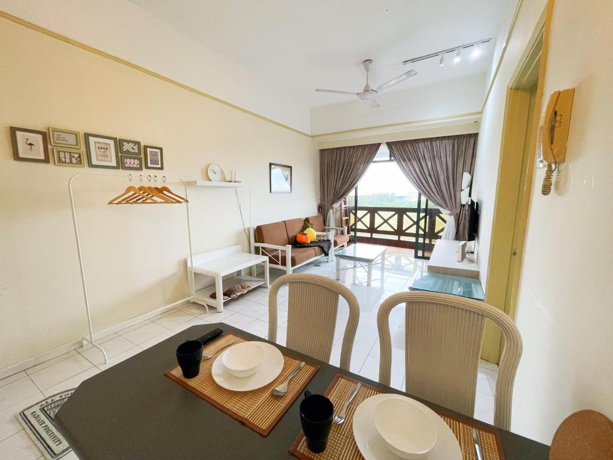 1 Bedroom Apartment, Melaka Cbd Town Center- Hosted By Private Locals Resident, Balcony With City Skyline View Or Seaview, Opposite Malls, Tv Box, 5 Minutes To Jonker Street, Malacca Kültér fotó
