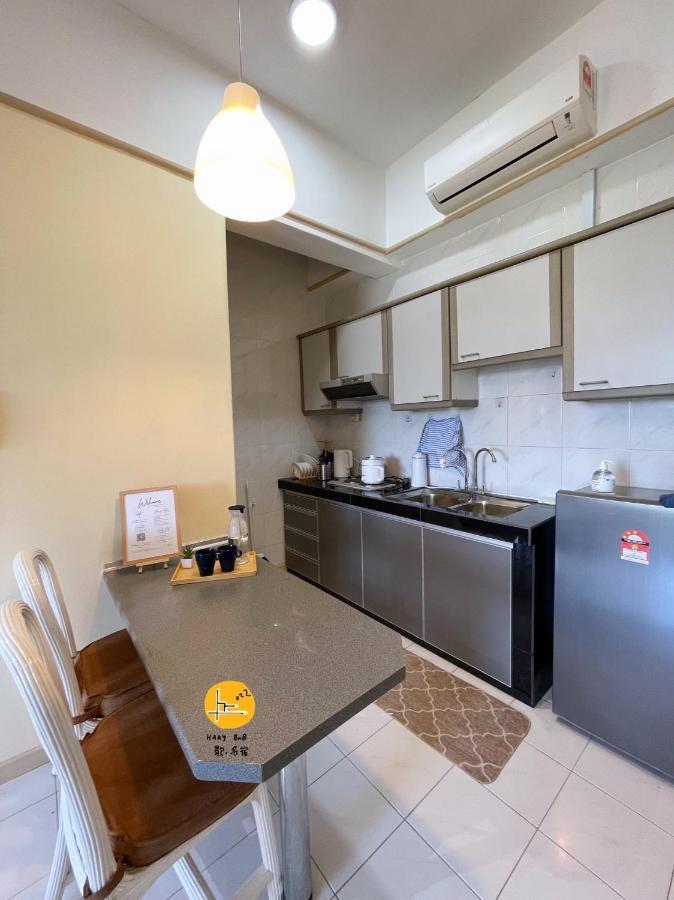 1 Bedroom Apartment, Melaka Cbd Town Center- Hosted By Private Locals Resident, Balcony With City Skyline View Or Seaview, Opposite Malls, Tv Box, 5 Minutes To Jonker Street, Malacca Kültér fotó