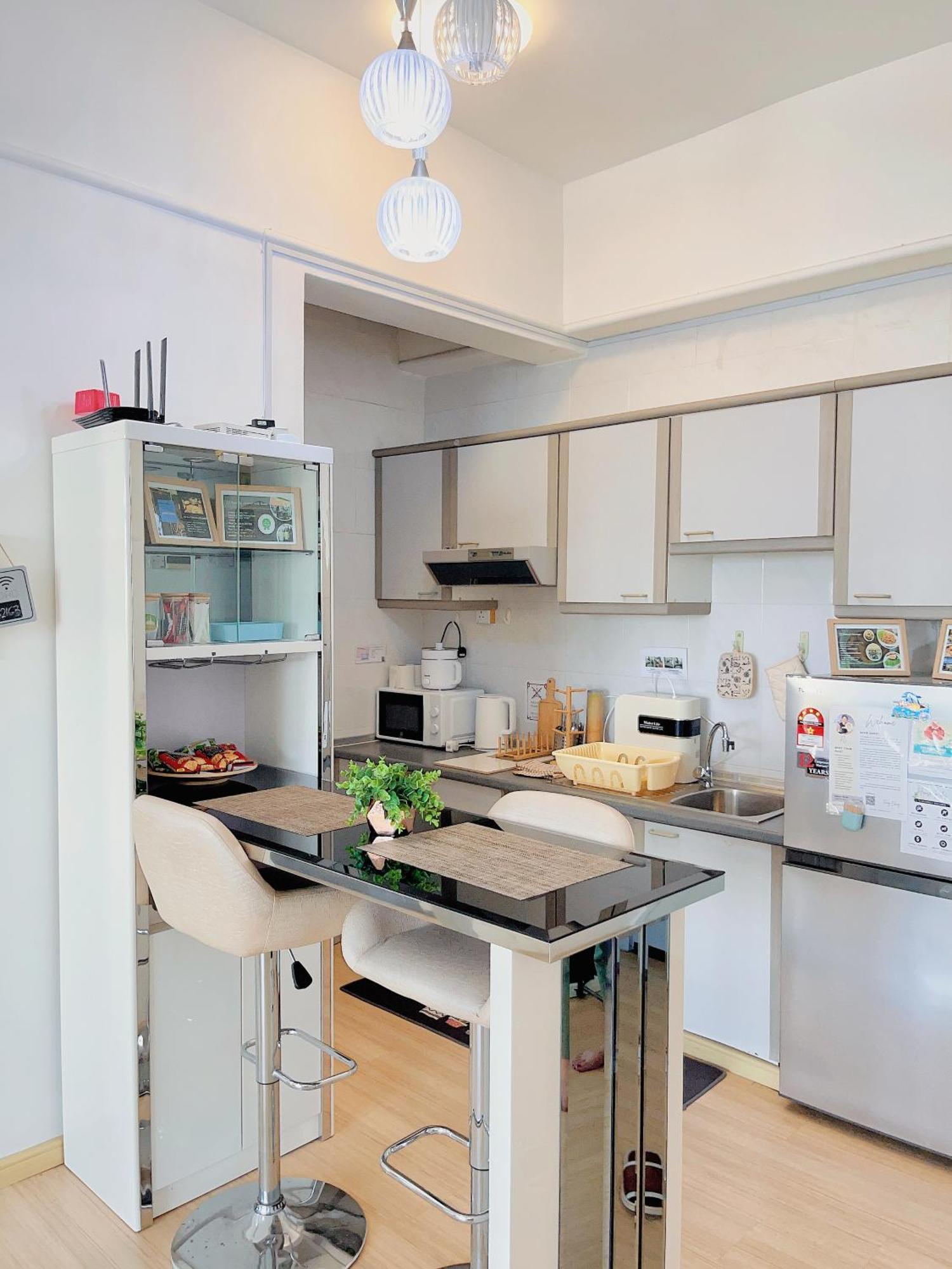 1 Bedroom Apartment, Melaka Cbd Town Center- Hosted By Private Locals Resident, Balcony With City Skyline View Or Seaview, Opposite Malls, Tv Box, 5 Minutes To Jonker Street, Malacca Kültér fotó