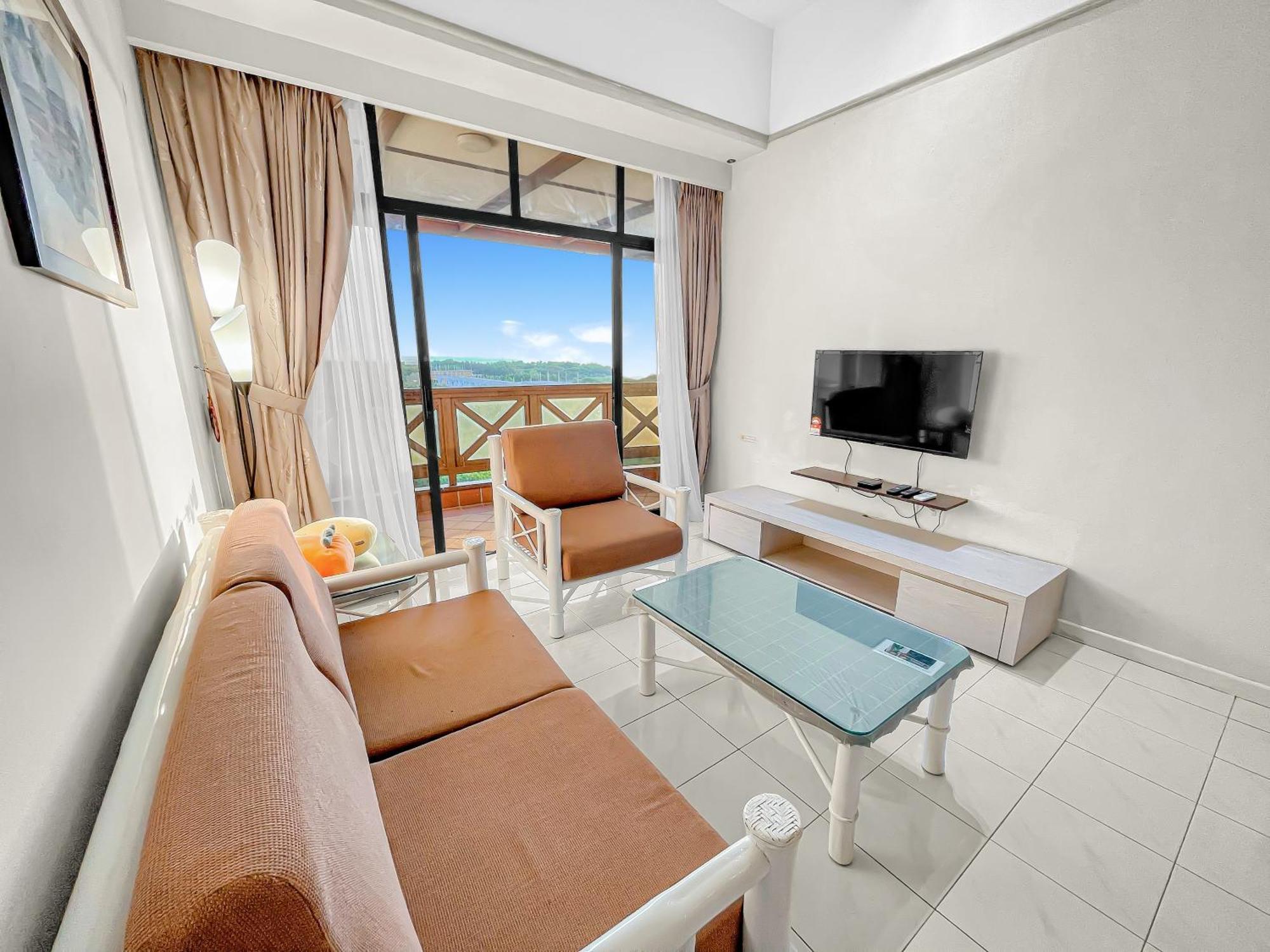 1 Bedroom Apartment, Melaka Cbd Town Center- Hosted By Private Locals Resident, Balcony With City Skyline View Or Seaview, Opposite Malls, Tv Box, 5 Minutes To Jonker Street, Malacca Kültér fotó