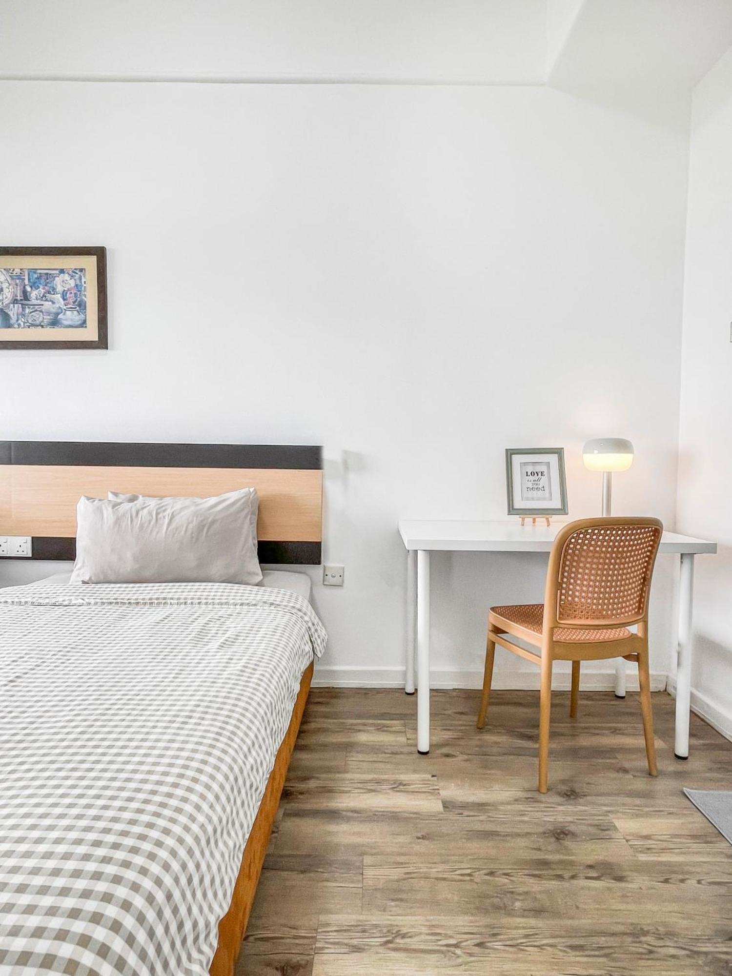 1 Bedroom Apartment, Melaka Cbd Town Center- Hosted By Private Locals Resident, Balcony With City Skyline View Or Seaview, Opposite Malls, Tv Box, 5 Minutes To Jonker Street, Malacca Kültér fotó