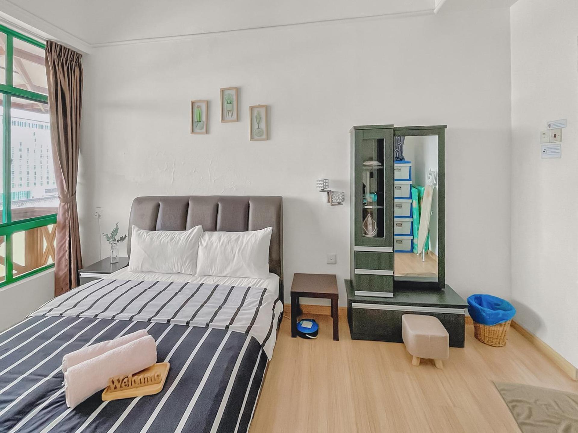 1 Bedroom Apartment, Melaka Cbd Town Center- Hosted By Private Locals Resident, Balcony With City Skyline View Or Seaview, Opposite Malls, Tv Box, 5 Minutes To Jonker Street, Malacca Kültér fotó